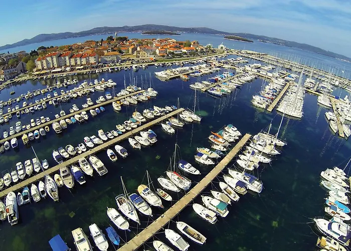 Stunning In * Biograd Na Moru
